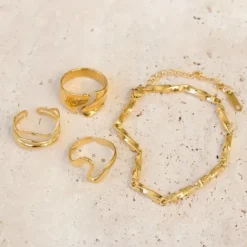 Khaai Studio Chunky armbånd i forgyldt stål