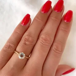 Kvarts solitairering i 14 karat guld 0,95 ct