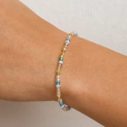 Multifarvede sten armbånd med ferskvandsperle