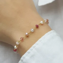Multifarvet armbånd i forgyldt sølv 17 plus 3 cm x 4,5 mm