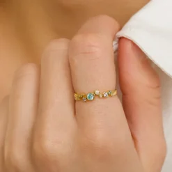 Multifarvet zirkon ring i forgyldt sølv - Bubbly Twist