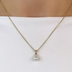 Perle diamantvedhæng i 14 karat guld 0,05 ct