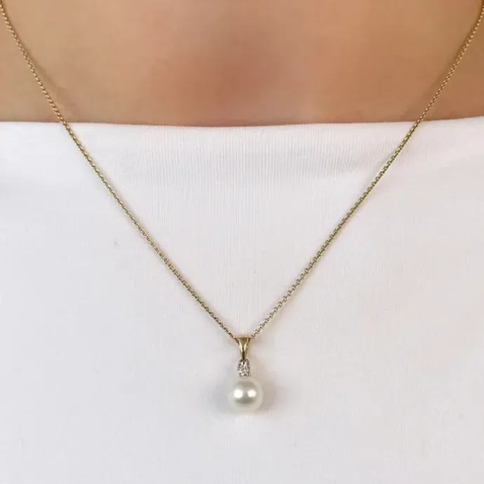 Perle diamantvedhæng i 14 karat guld 0,05 ct