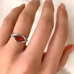 Rav ring i sølv