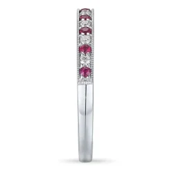 Rød rubin ring i 14 karat hvidguld 0,08 ct 0,17 ct