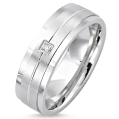 Ring i rhodineret sølv