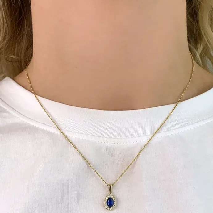 Roset zirkon vedhæng i 8 karat guld