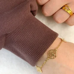 Rundt livets træ armbånd i forgyldt sølv med vedhæng i forgyldt sølv