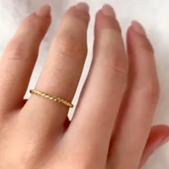Simple Rings ring i forgyldt sølv