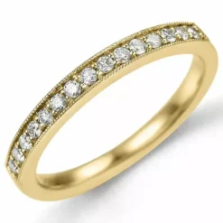 Smal alliancering i 14 karat guld 0,20 ct