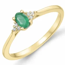 Smaragd diamantring i 14 karat guld 0,25 ct 0,03 ct