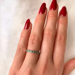 Smaragd ring i 14 karat hvidguld 0,08 ct 0,10 ct