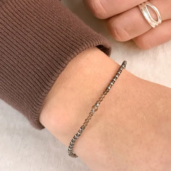 Sten armbånd med kvarts og hematite.