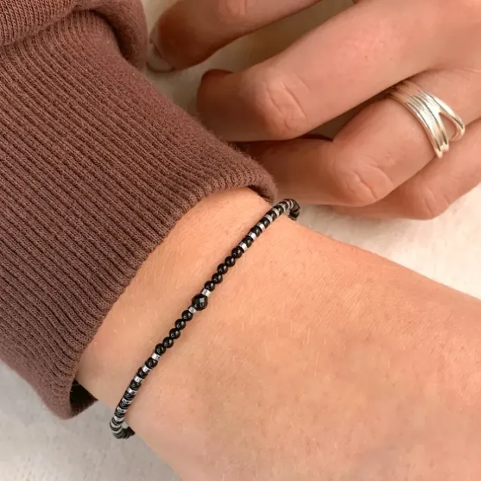 Sten armbånd med onyks og hematite.