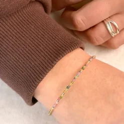 Sten armbånd med turmalin og hematite.