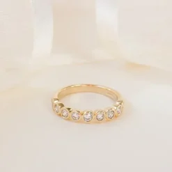 Zirkon guldring i 9 karat guld