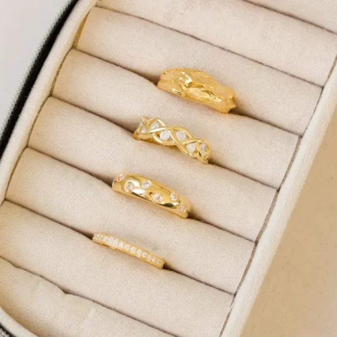 Zirkon ring i forgyldt sølv