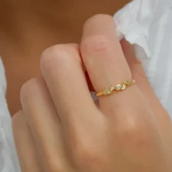 Zirkon ring i forgyldt sølv