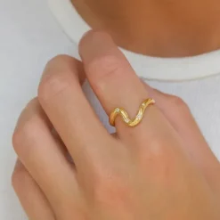 Zirkon ring i forgyldt sølv