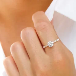 Zirkon ring i sølv